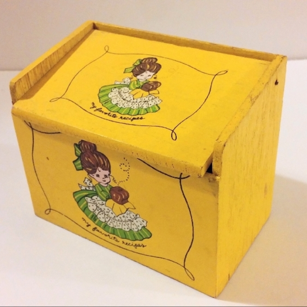 Vintage Yellow Recipe Box